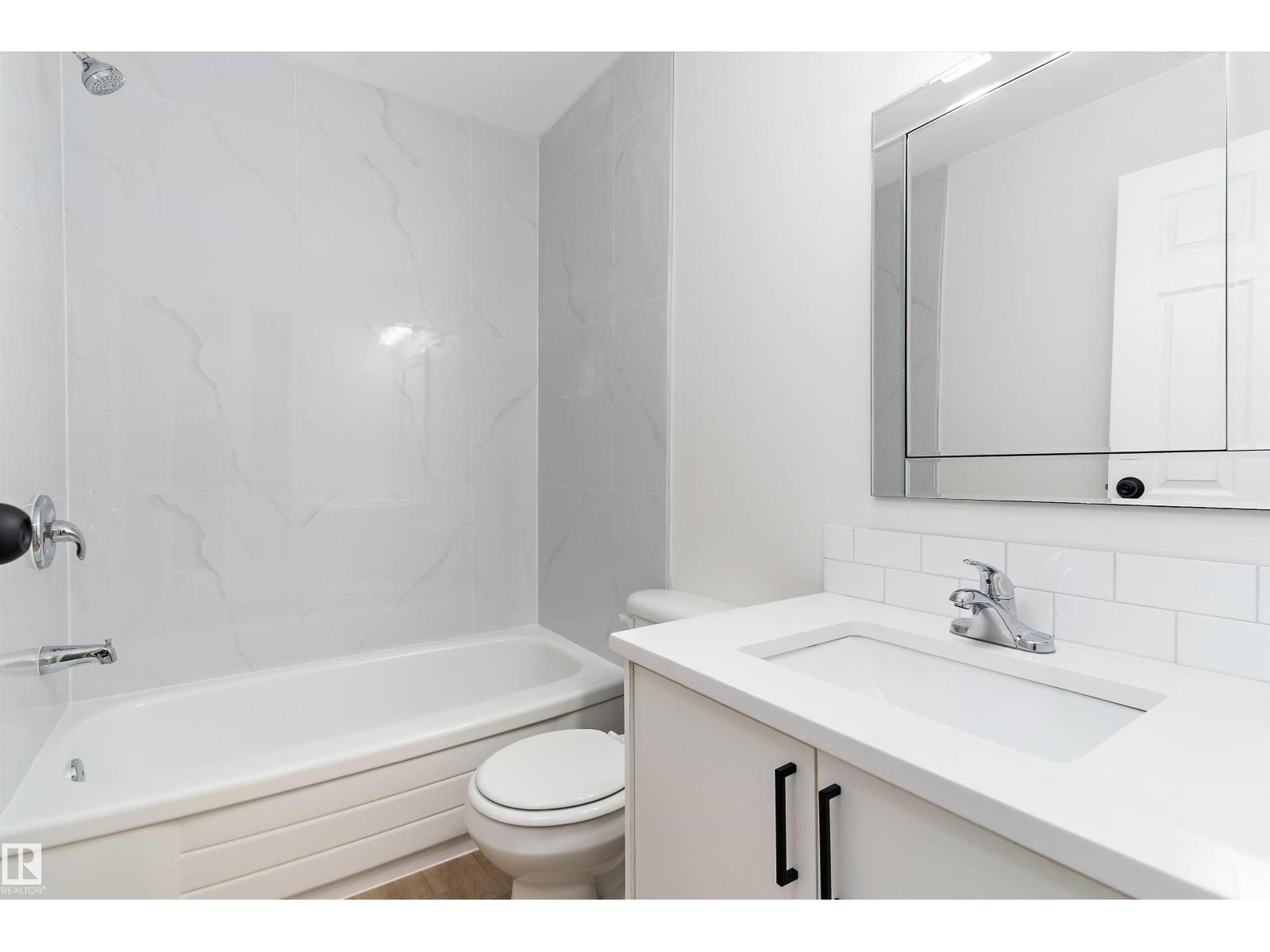 12h Clareview Village Nw, Edmonton, Alberta  T5A 3P2 - Photo 13 - E4460594