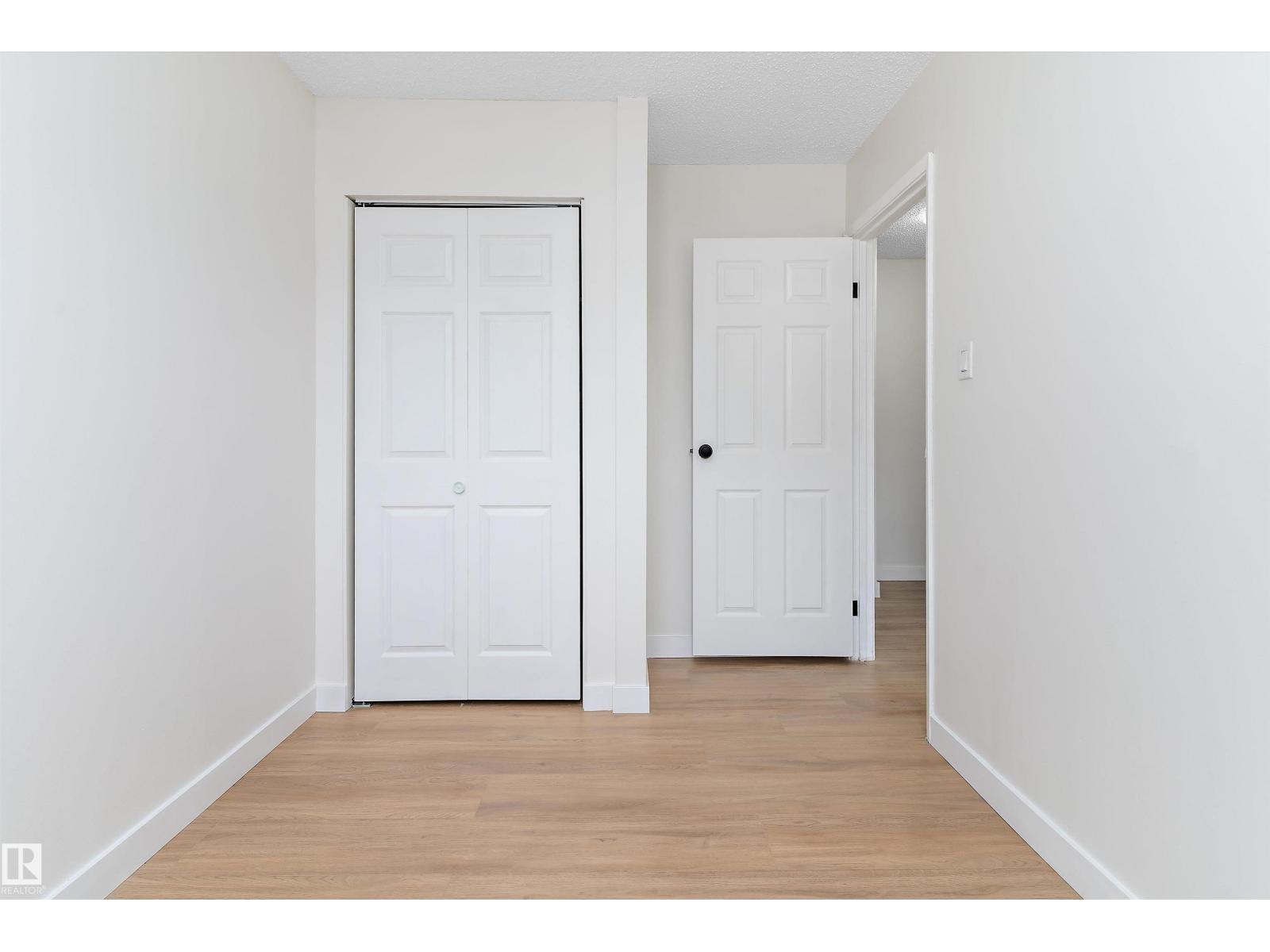 12h Clareview Village Nw, Edmonton, Alberta  T5A 3P2 - Photo 15 - E4460594