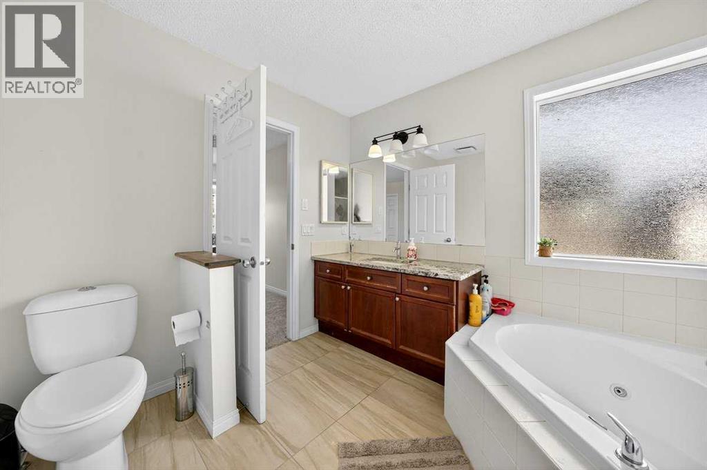 143 Saddleland Crescent Ne, Calgary, Alberta  T3J 5K4 - Photo 23 - A2261467