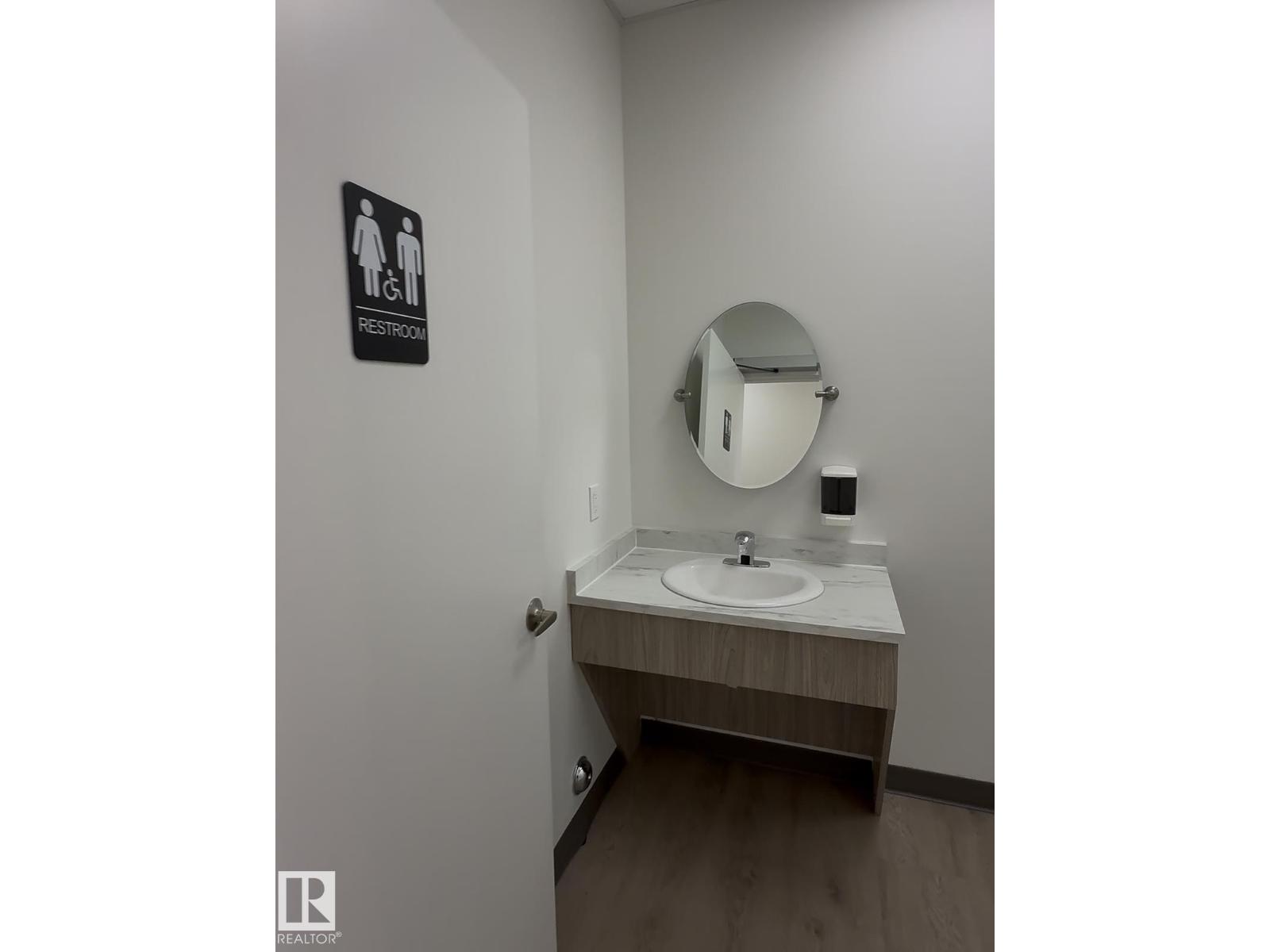 12116 161 Av Nw, Edmonton, Alberta  T5X 5M8 - Photo 5 - E4460596