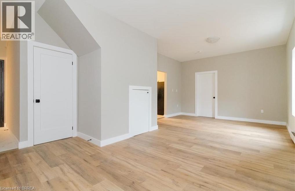 302 COLBORNE Street Unit# 3, Brantford, Ontario
