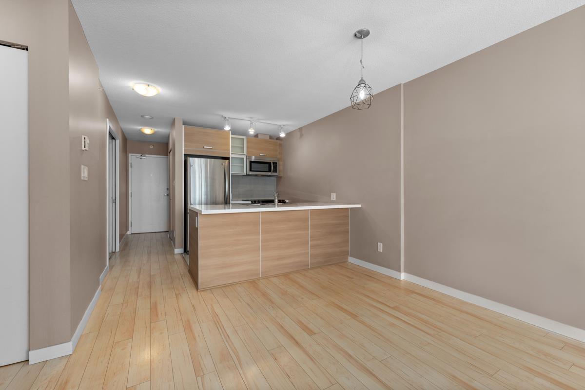 3003 9981 Whalley Boulevard, Surrey, British Columbia  V3T 0G6 - Photo 6 - R3054721