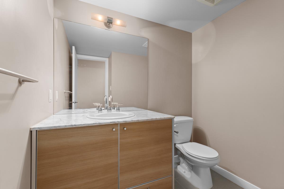 3003 9981 Whalley Boulevard, Surrey, British Columbia  V3T 0G6 - Photo 14 - R3054721