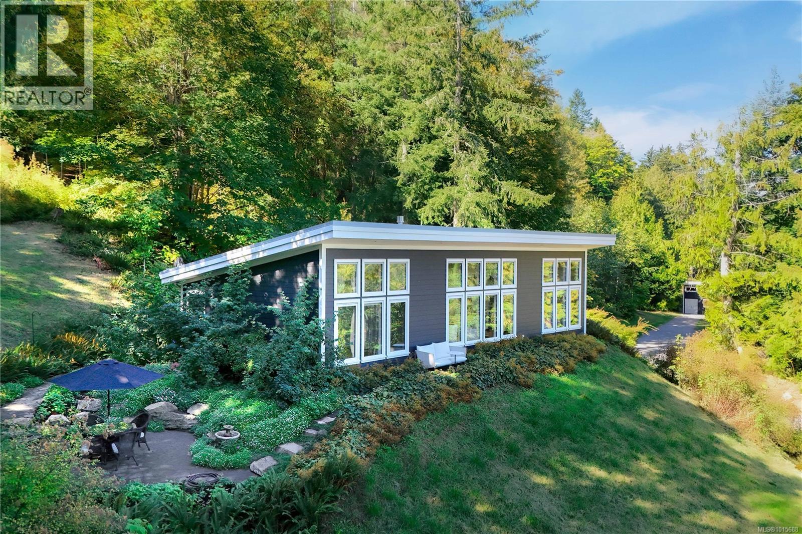168 Sunrise Pl, Salt Spring, British Columbia  V8K 0A7 - Photo 1 - 1015688