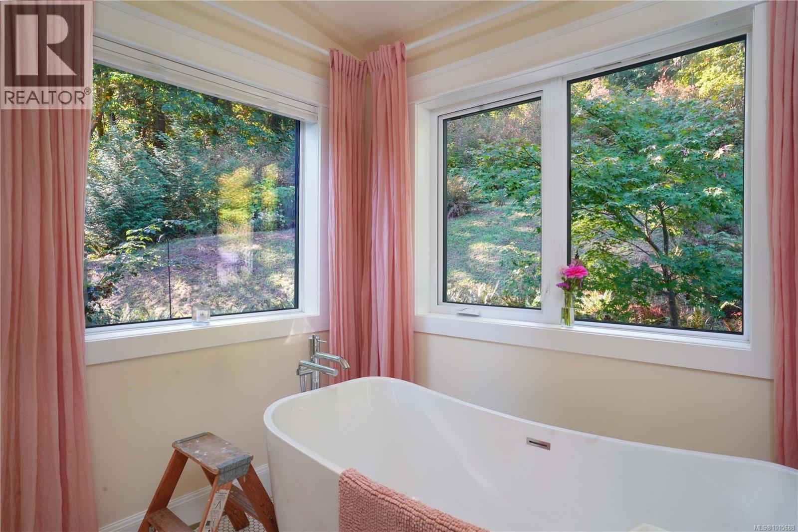 168 Sunrise Pl, Salt Spring, British Columbia  V8K 0A7 - Photo 13 - 1015688