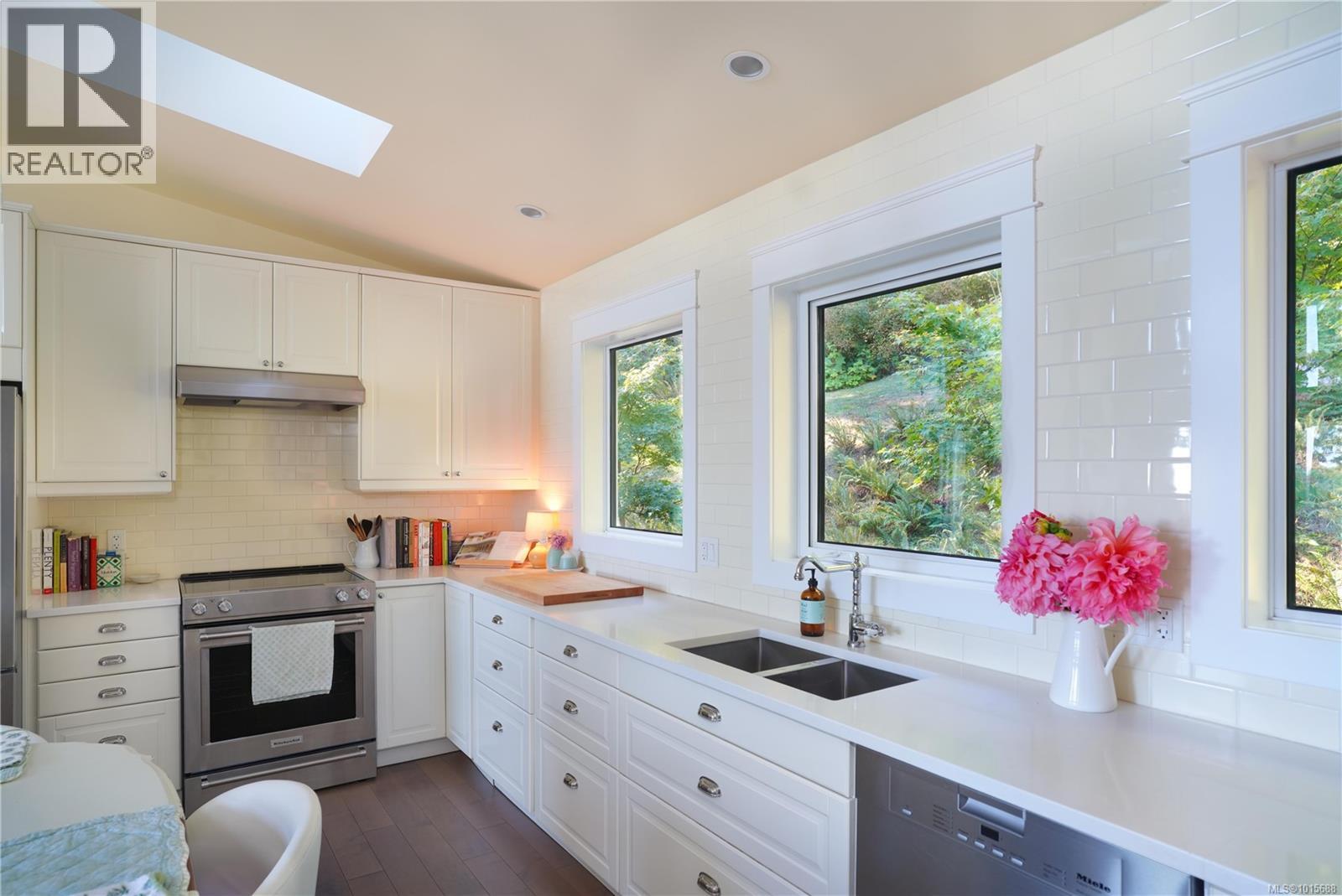 168 Sunrise Pl, Salt Spring, British Columbia  V8K 0A7 - Photo 16 - 1015688