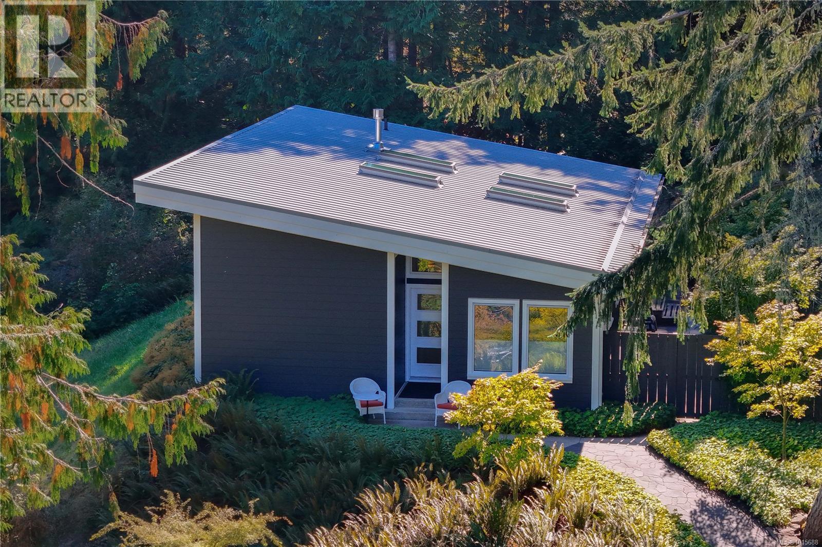 168 Sunrise Pl, Salt Spring, British Columbia  V8K 0A7 - Photo 4 - 1015688