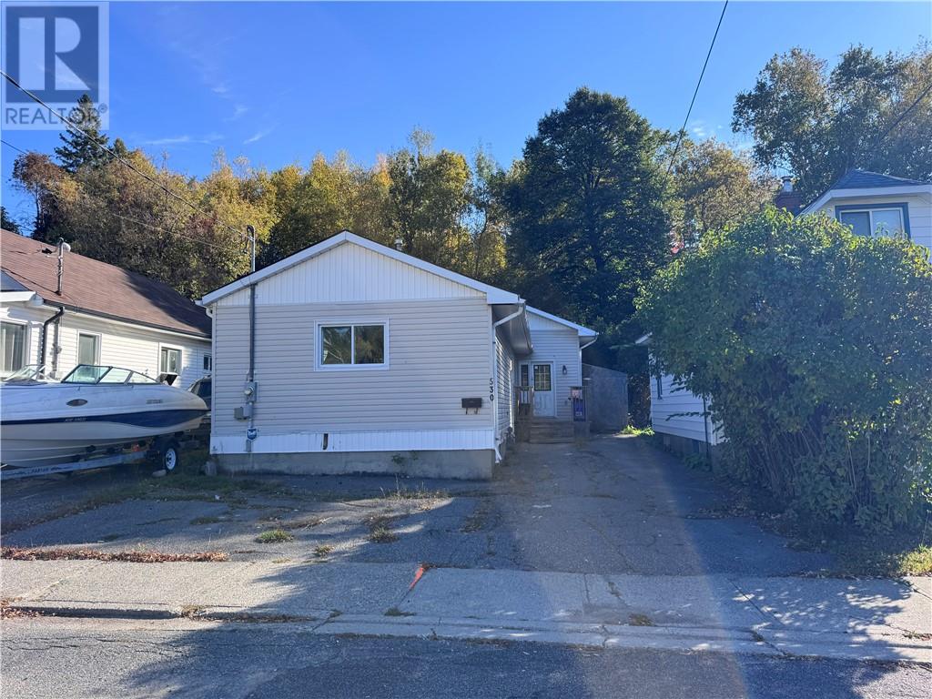 530 Montague Avenue, Sudbury, Ontario