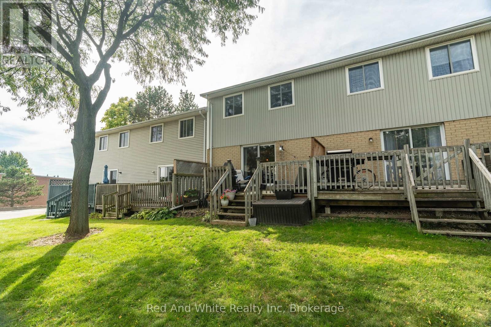 3 - 255 Northlake Drive, Waterloo, Ontario  N2V 1Z2 - Photo 30 - X12442100