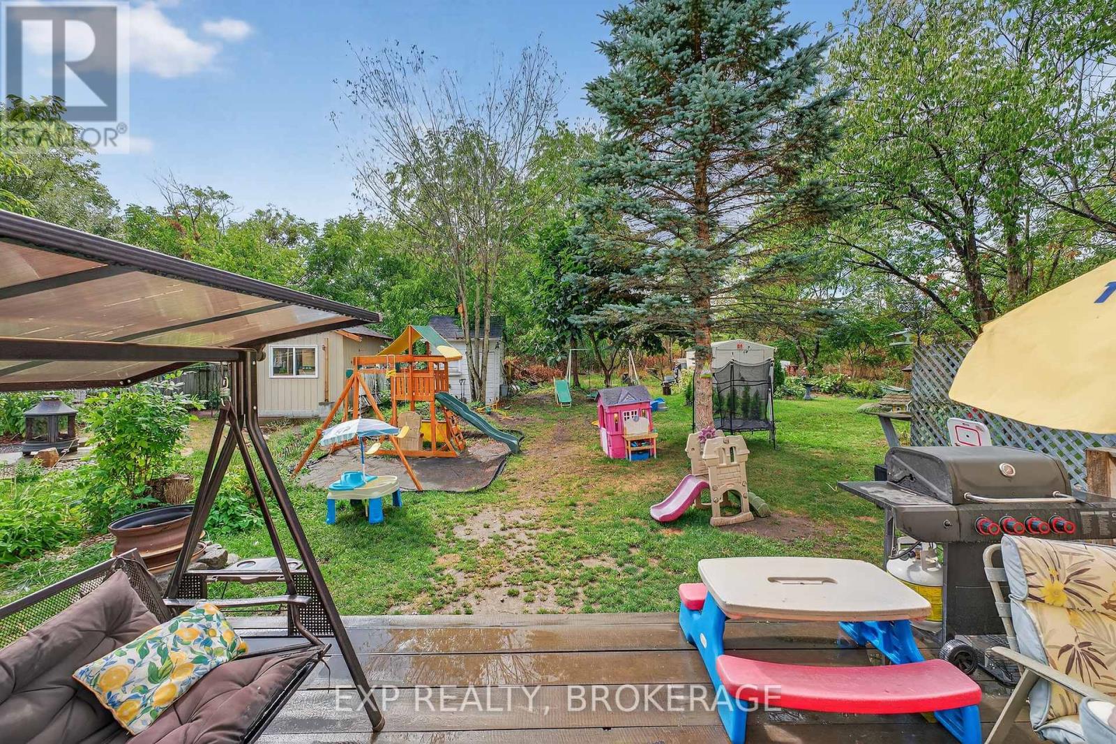122 Birch Street, Gananoque, Ontario  K7G 2T4 - Photo 20 - X12442074