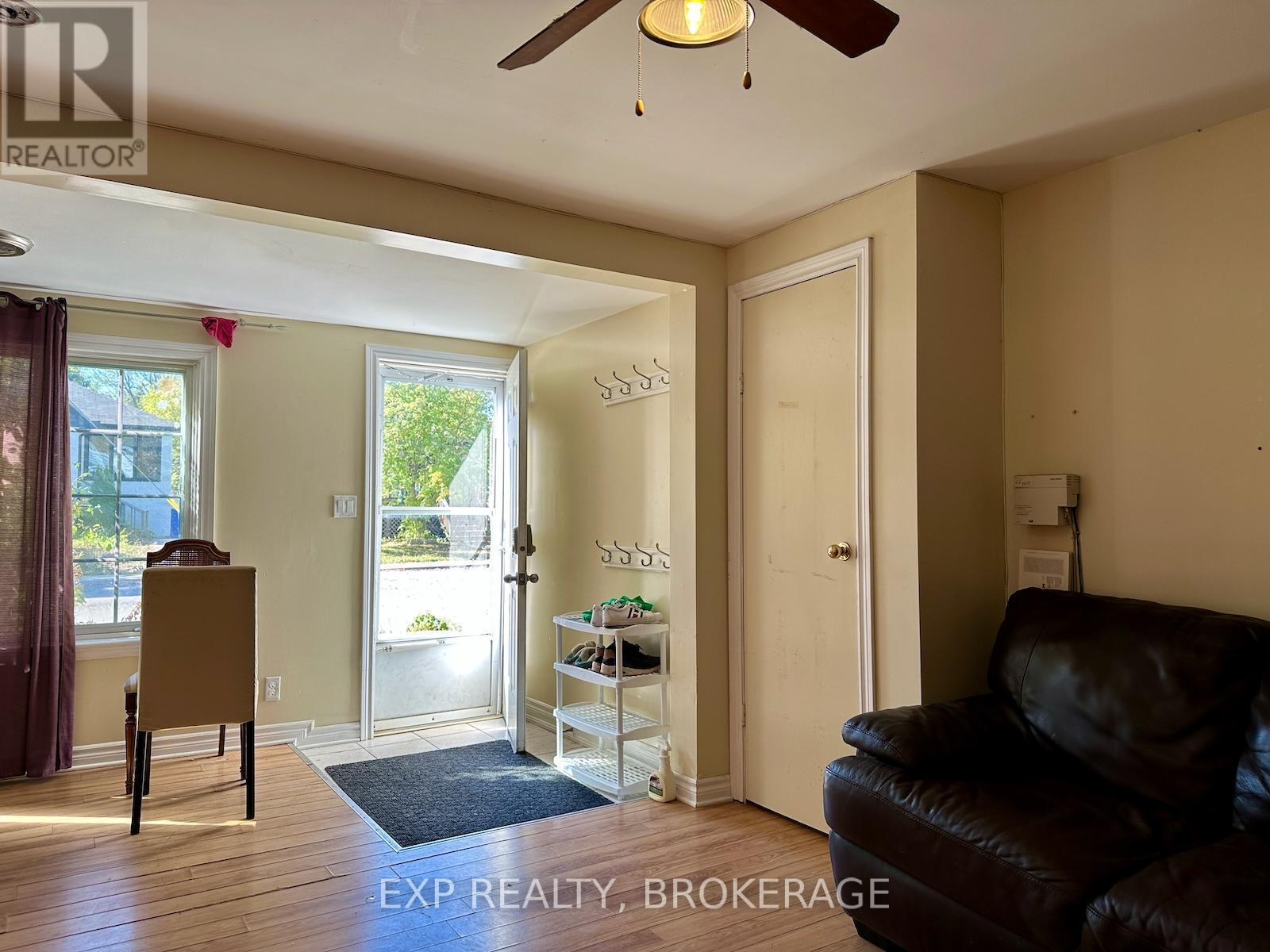 77 Cartwright Street, Kingston, Ontario  K7M 1P6 - Photo 2 - X12442094