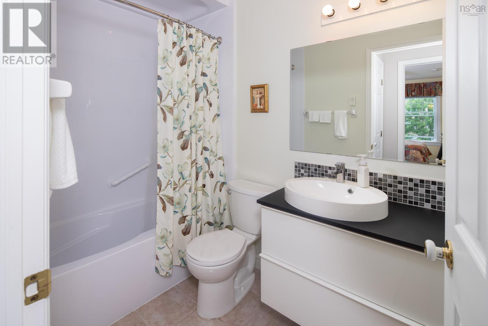 4 Arthur Lismer Court, Bedford, Nova Scotia  B4A 4B4 - Photo 31 - 202516561