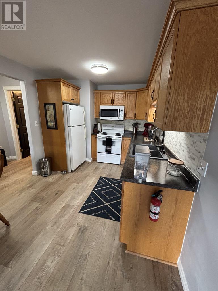 2 Elena Court, Charlottetown, Prince Edward Island  C1C 0B2 - Photo 7 - 202524901