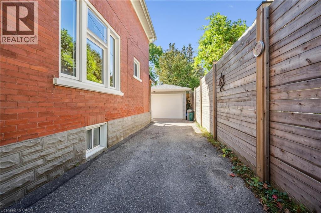 45 Samuel Street, Kitchener, Ontario  N2H 1P2 - Photo 35 - 40774236