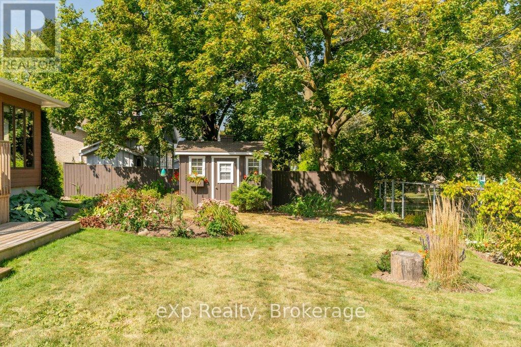 18 Colborn Street, Guelph, Ontario  N1G 2M5 - Photo 42 - X12442113