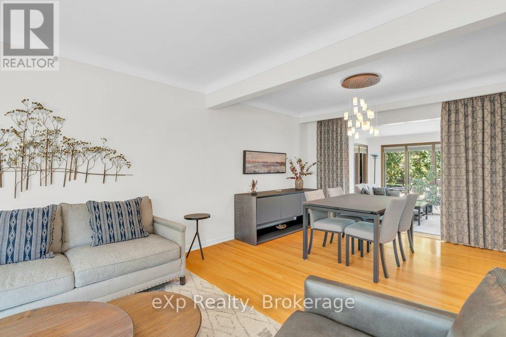 18 Colborn Street, Guelph, Ontario  N1G 2M5 - Photo 6 - X12442113