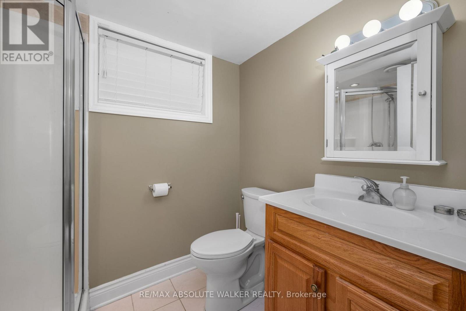 899 Maplewood Avenue, Ottawa, Ontario  K2B 5V6 - Photo 24 - X12418364