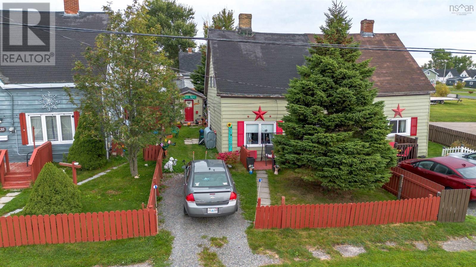 133 Dorchester Street, Glace Bay, Nova Scotia  B1A 3P2 - Photo 7 - 202524962