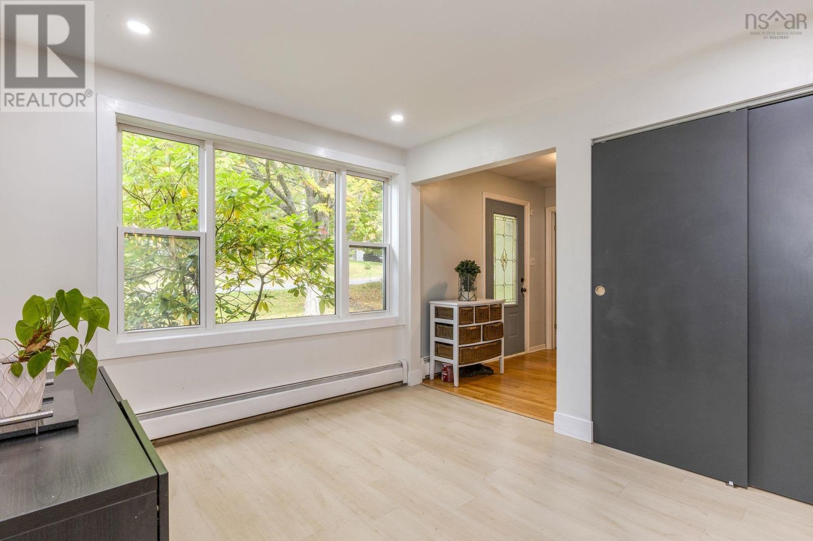 Property at 173 Richardson Drive image 3