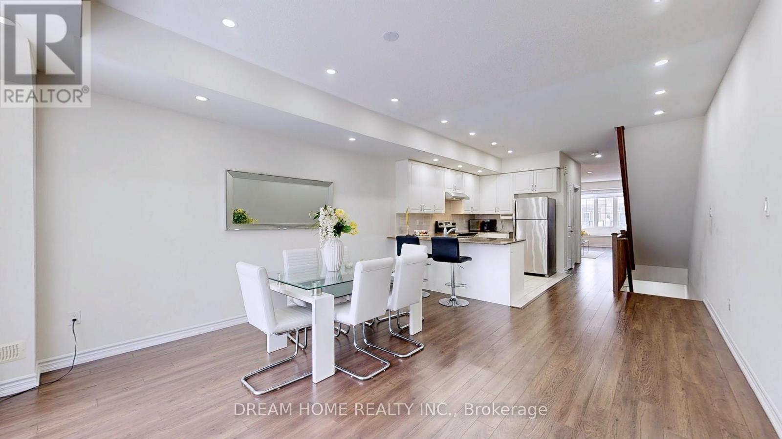 134 Frederick Wilson Avenue, Markham, Ontario  L6B 0R1 - Photo 11 - N12260840