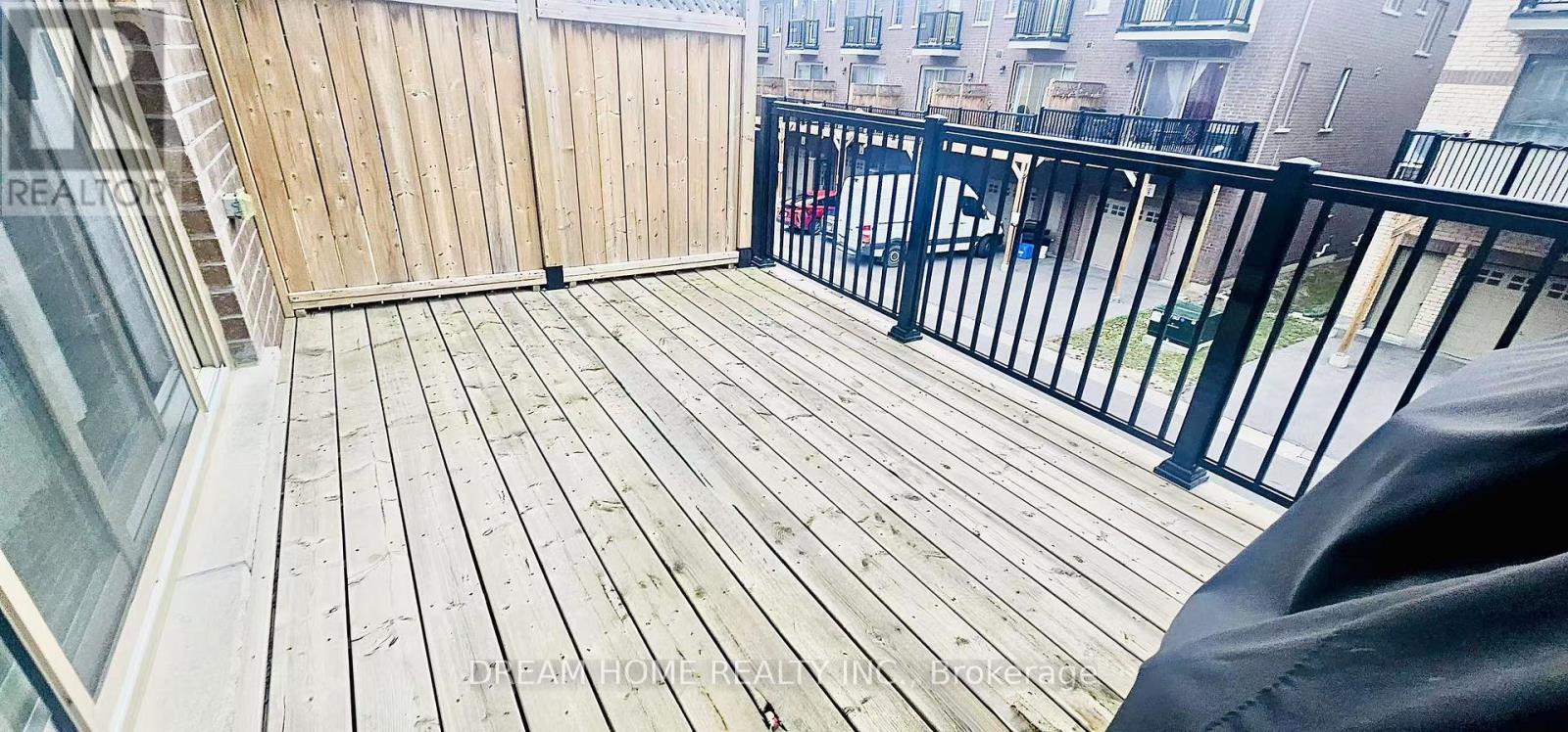 134 Frederick Wilson Avenue, Markham, Ontario  L6B 0R1 - Photo 14 - N12260840