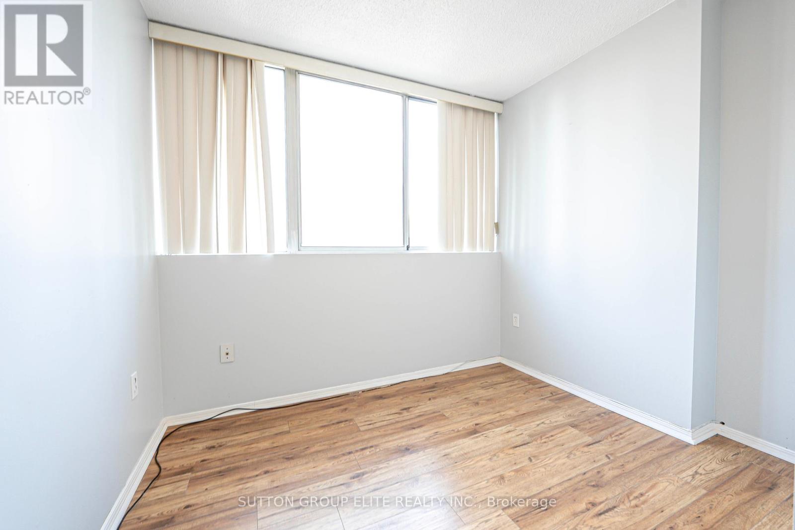 1203 - 3590 Kaneff Crescent, Mississauga, Ontario  L5A 3X3 - Photo 27 - W12286533
