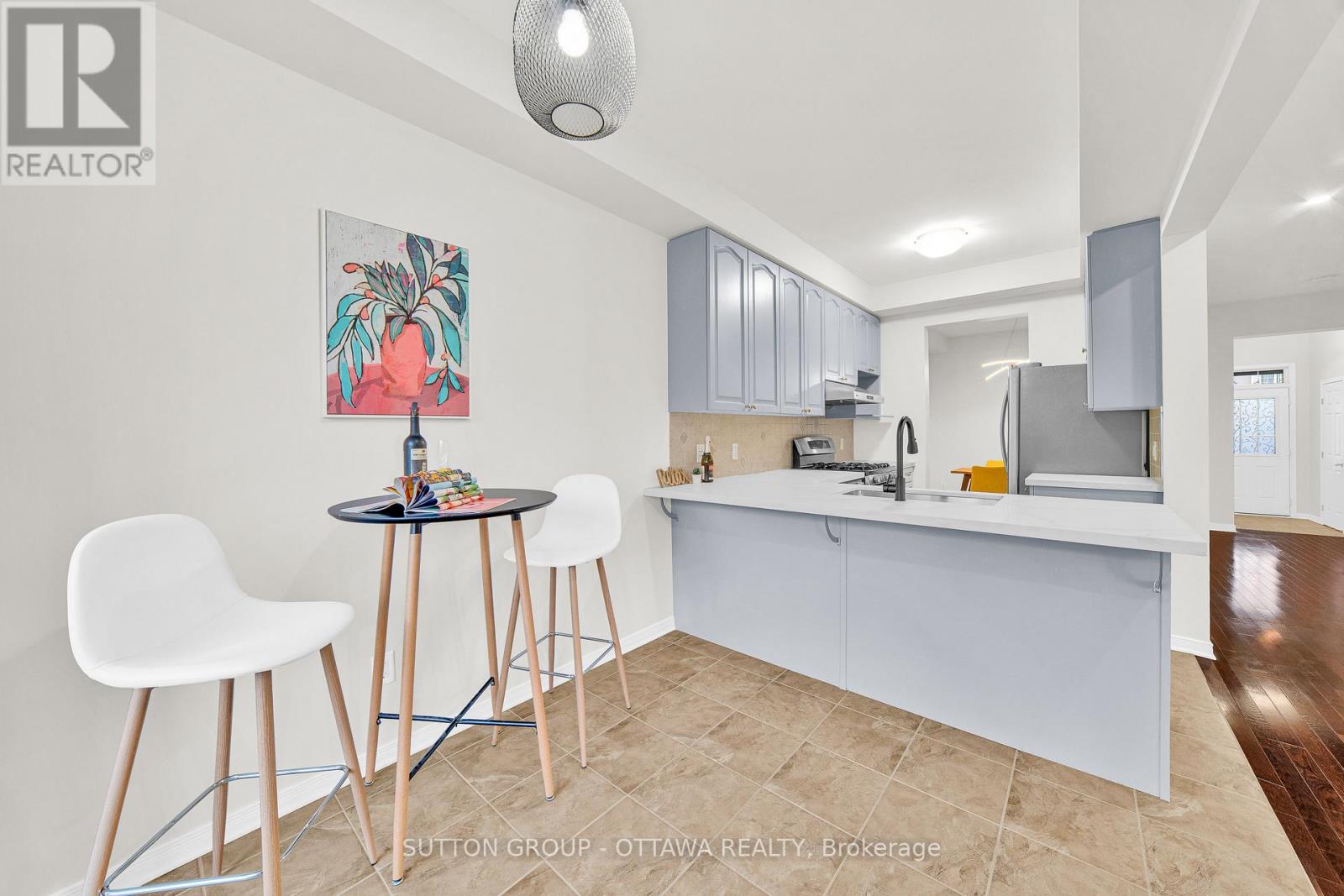 747 Oakglade Avenue, Ottawa, Ontario  K2M 0B5 - Photo 12 - X12442031