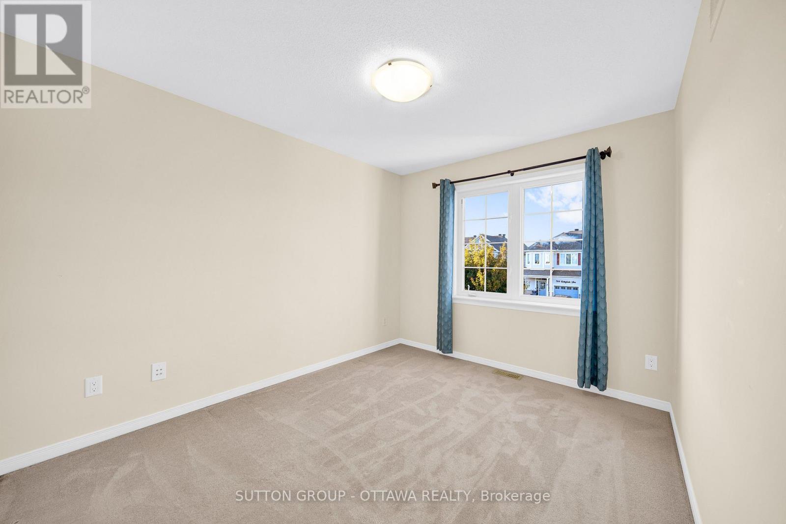 747 Oakglade Avenue, Ottawa, Ontario  K2M 0B5 - Photo 22 - X12442031