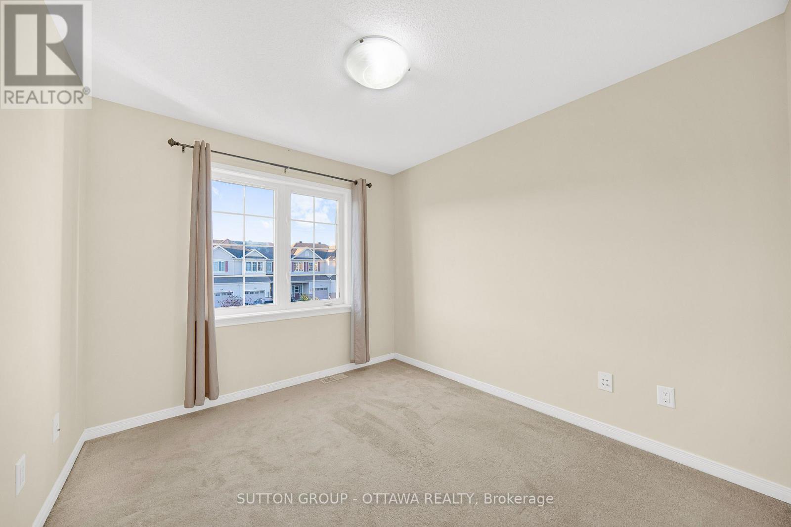 747 Oakglade Avenue, Ottawa, Ontario  K2M 0B5 - Photo 24 - X12442031