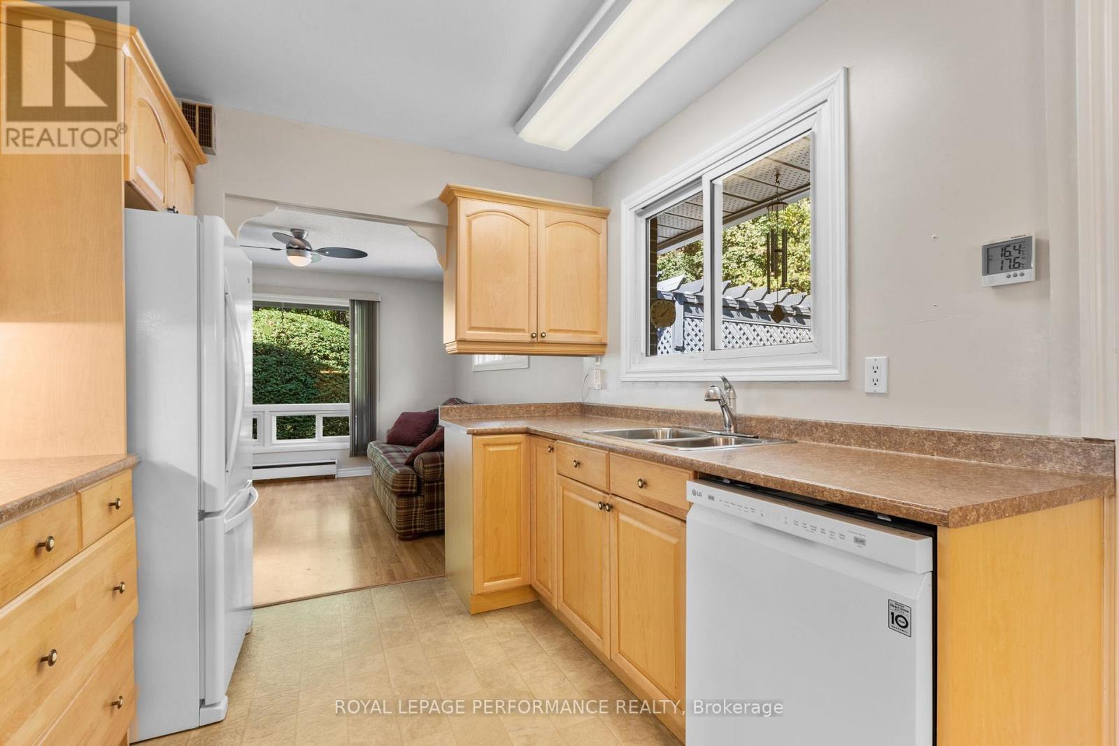 5 Revol Road, Ottawa, Ontario  K2G 0B8 - Photo 18 - X12442036