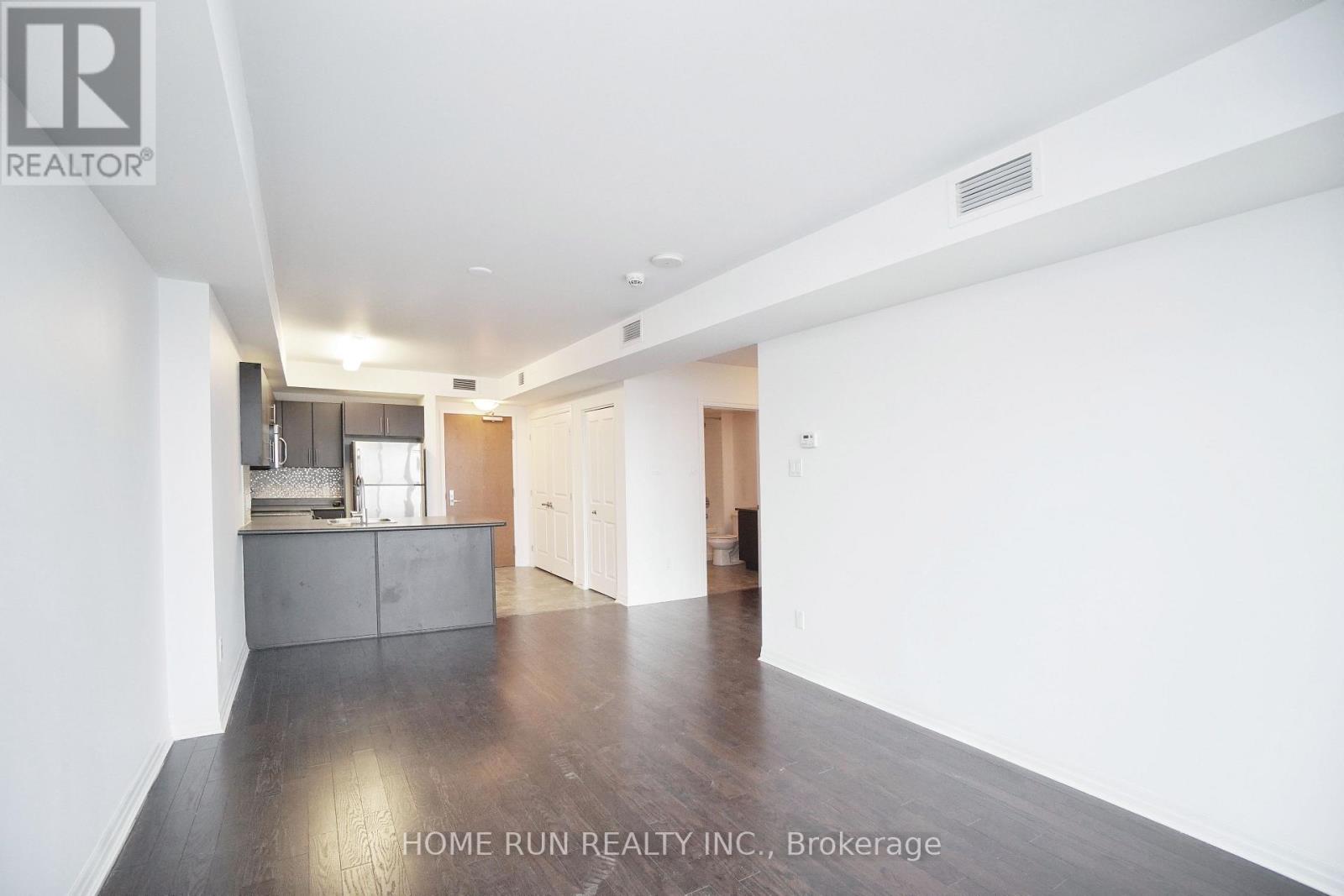 1704 - 195 Besserer Street, Ottawa, Ontario  K1N 0B6 - Photo 4 - X12442049
