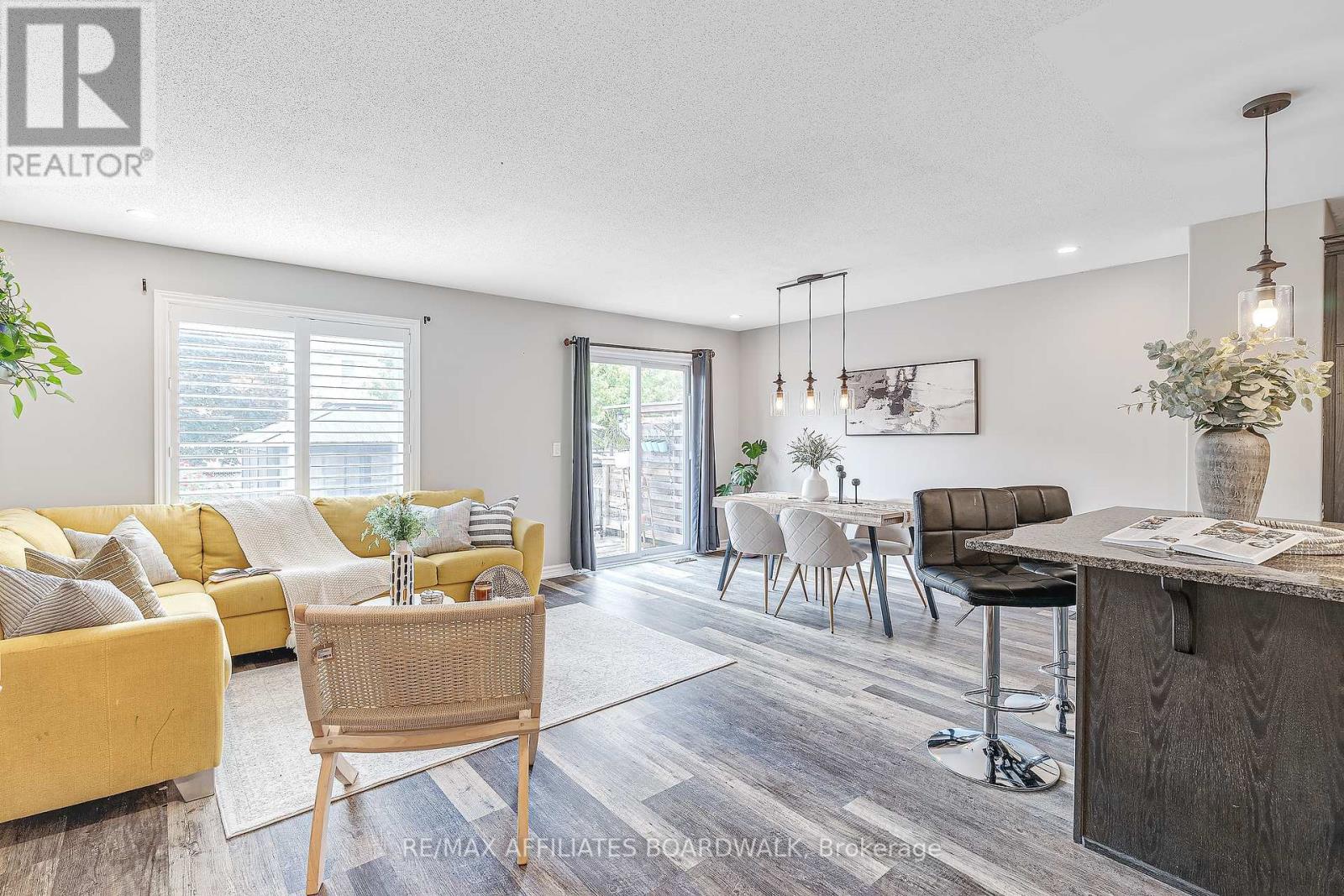 317 Glenbrae Avenue, Ottawa, Ontario  K2W 0B9 - Photo 14 - X12442075