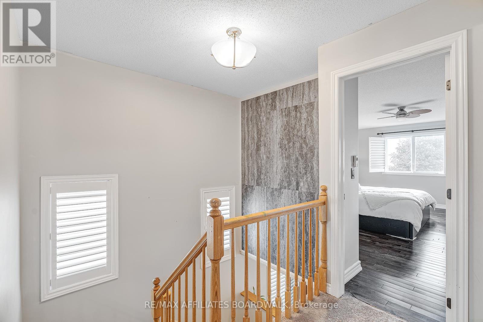 317 Glenbrae Avenue, Ottawa, Ontario  K2W 0B9 - Photo 16 - X12442075