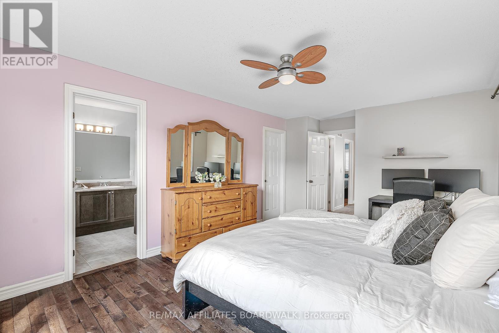 317 Glenbrae Avenue, Ottawa, Ontario  K2W 0B9 - Photo 19 - X12442075