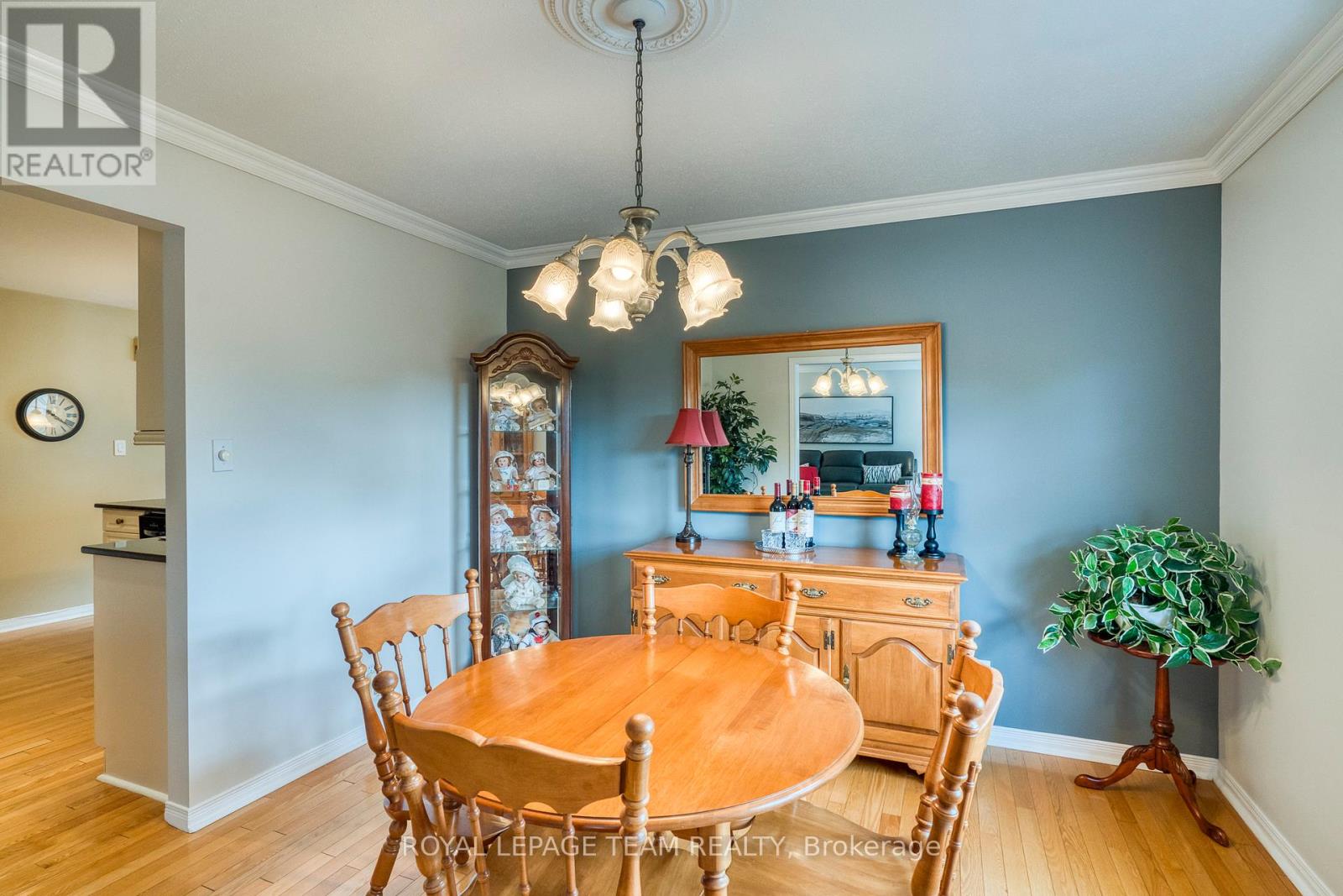 16 Tatra Street, Mississippi Mills, Ontario  K0A 1A0 - Photo 10 - X12442079