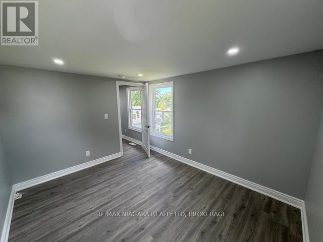 2505 Stevensville Road, Fort Erie, Ontario  L0S 1S0 - Photo 14 - X12442032