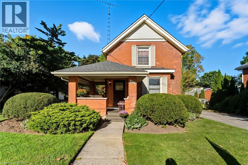 49 ST ANDREW Street, Paris, Ontario