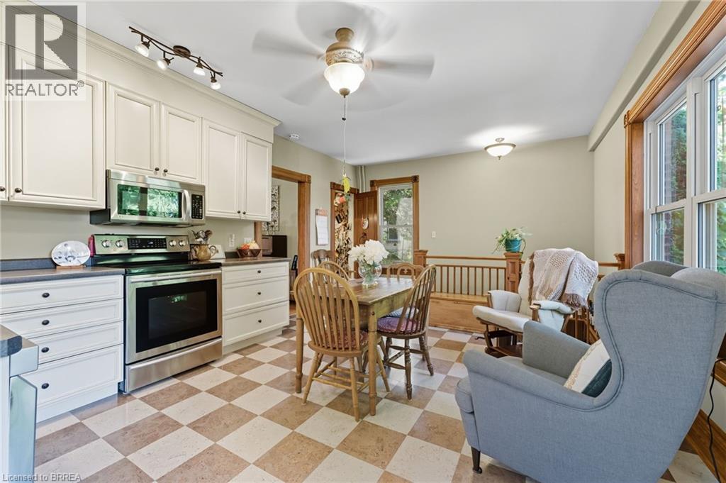 49 St Andrew Street, Paris, Ontario  N3L 2X2 - Photo 15 - 40775305