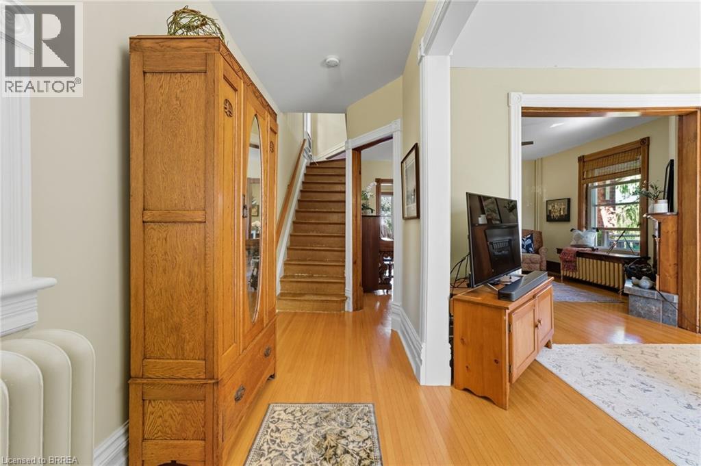 49 St Andrew Street, Paris, Ontario  N3L 2X2 - Photo 6 - 40775305
