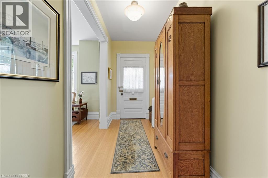 49 St Andrew Street, Paris, Ontario  N3L 2X2 - Photo 5 - 40775305