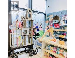 133 MCMAHON DRIVE, Toronto, Ontario