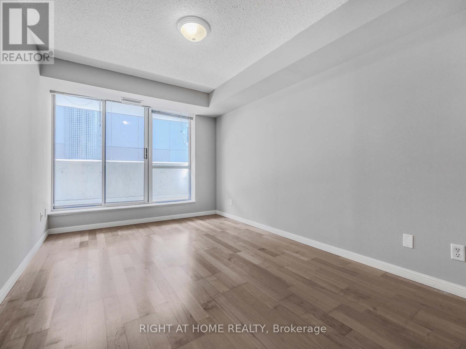 710 - 18 Stafford Street, Toronto, Ontario  M5V 3W4 - Photo 16 - C12442045