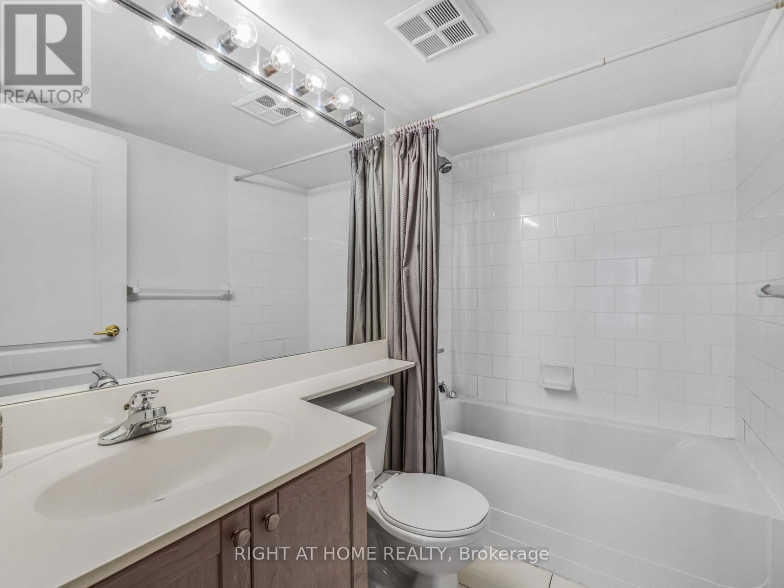 710 - 18 Stafford Street, Toronto, Ontario  M5V 3W4 - Photo 22 - C12442045