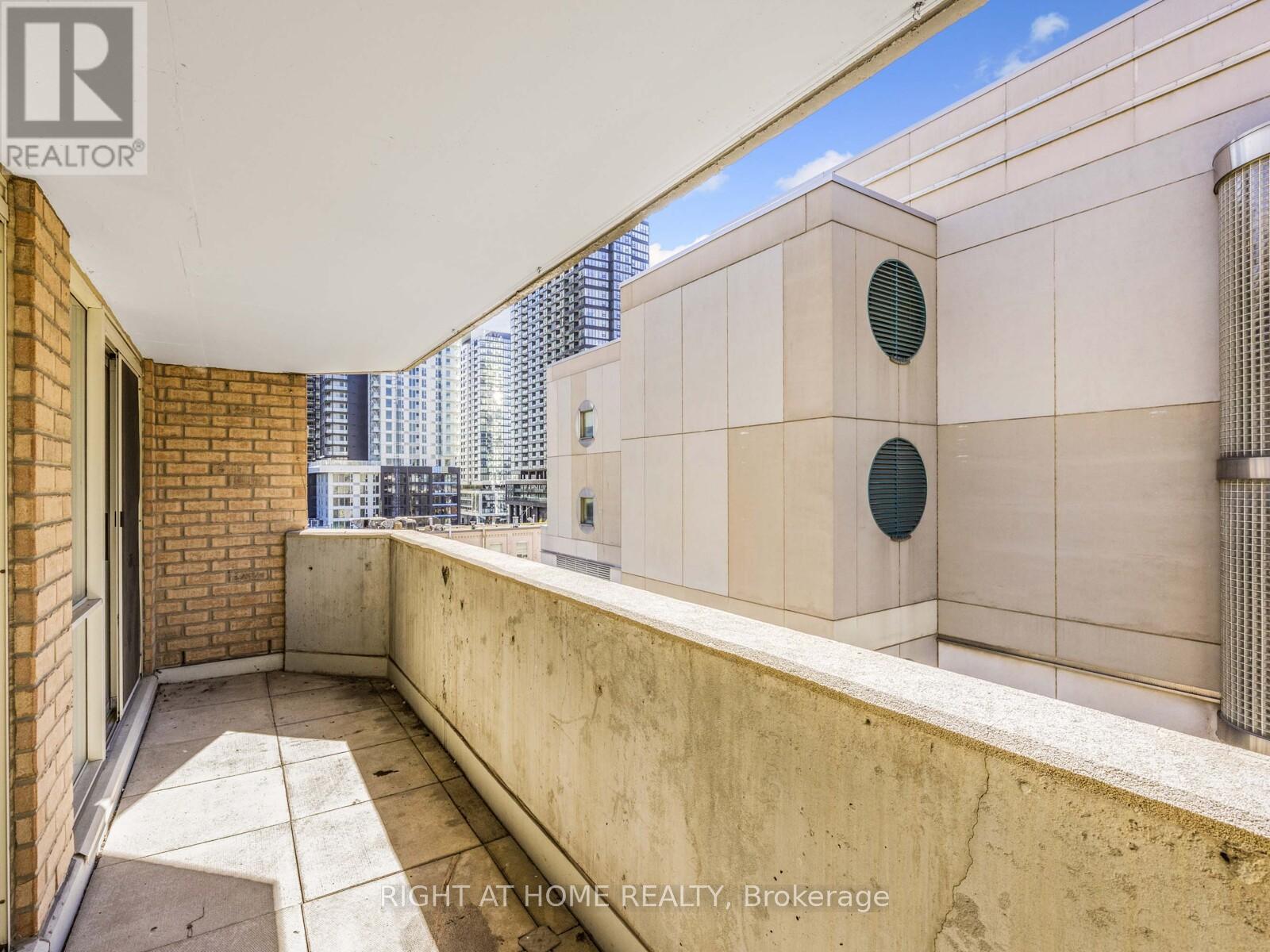 710 - 18 Stafford Street, Toronto, Ontario  M5V 3W4 - Photo 25 - C12442045