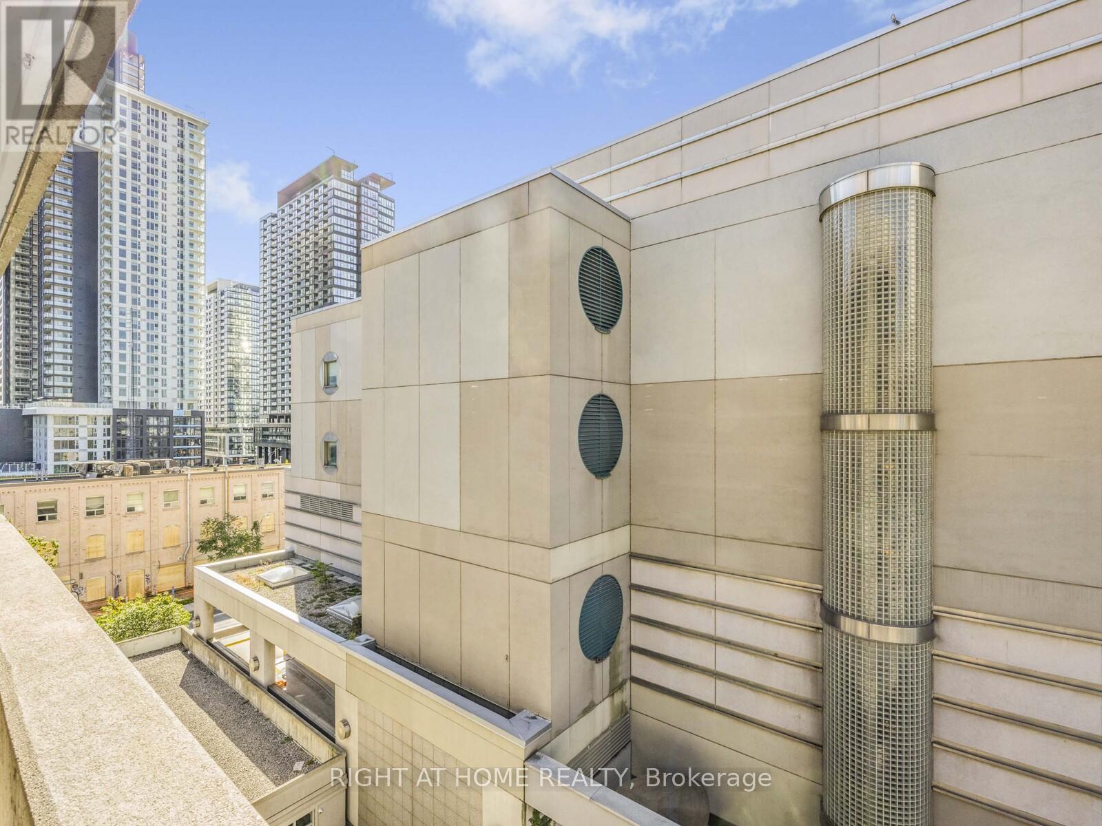 710 - 18 Stafford Street, Toronto, Ontario  M5V 3W4 - Photo 26 - C12442045