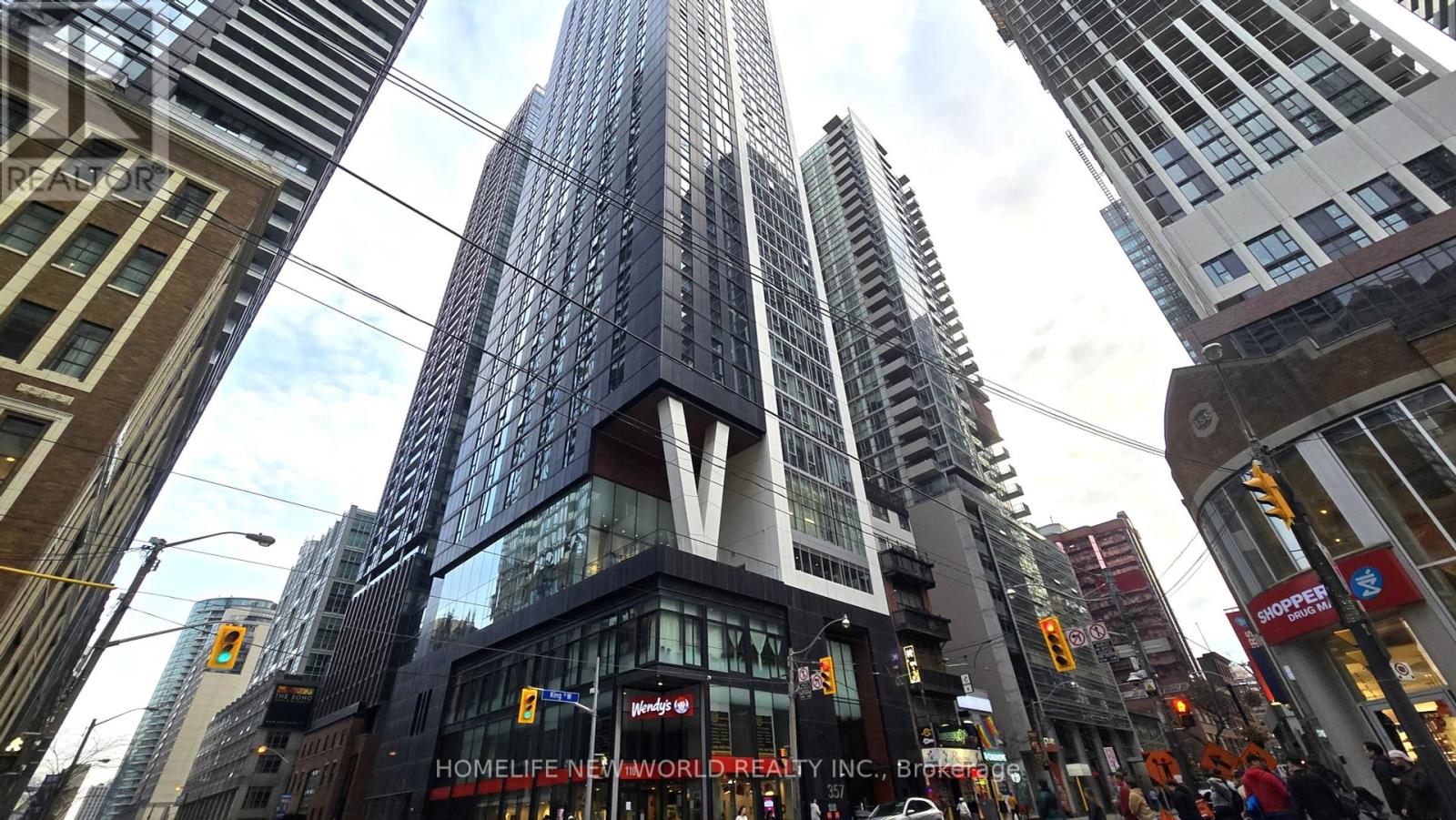 1305 - 357 King Street W, Toronto, Ontario  M5V 0S7 - Photo 1 - C12442056