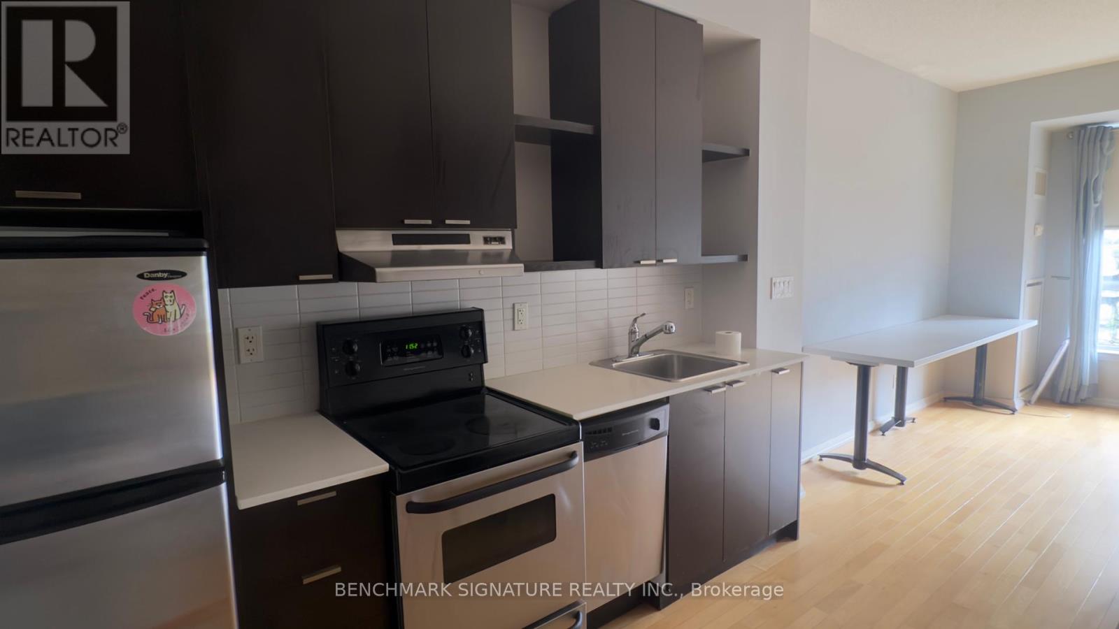 503 - 35 Hayden Street, Toronto, Ontario  M4Y 3C3 - Photo 7 - C12442062