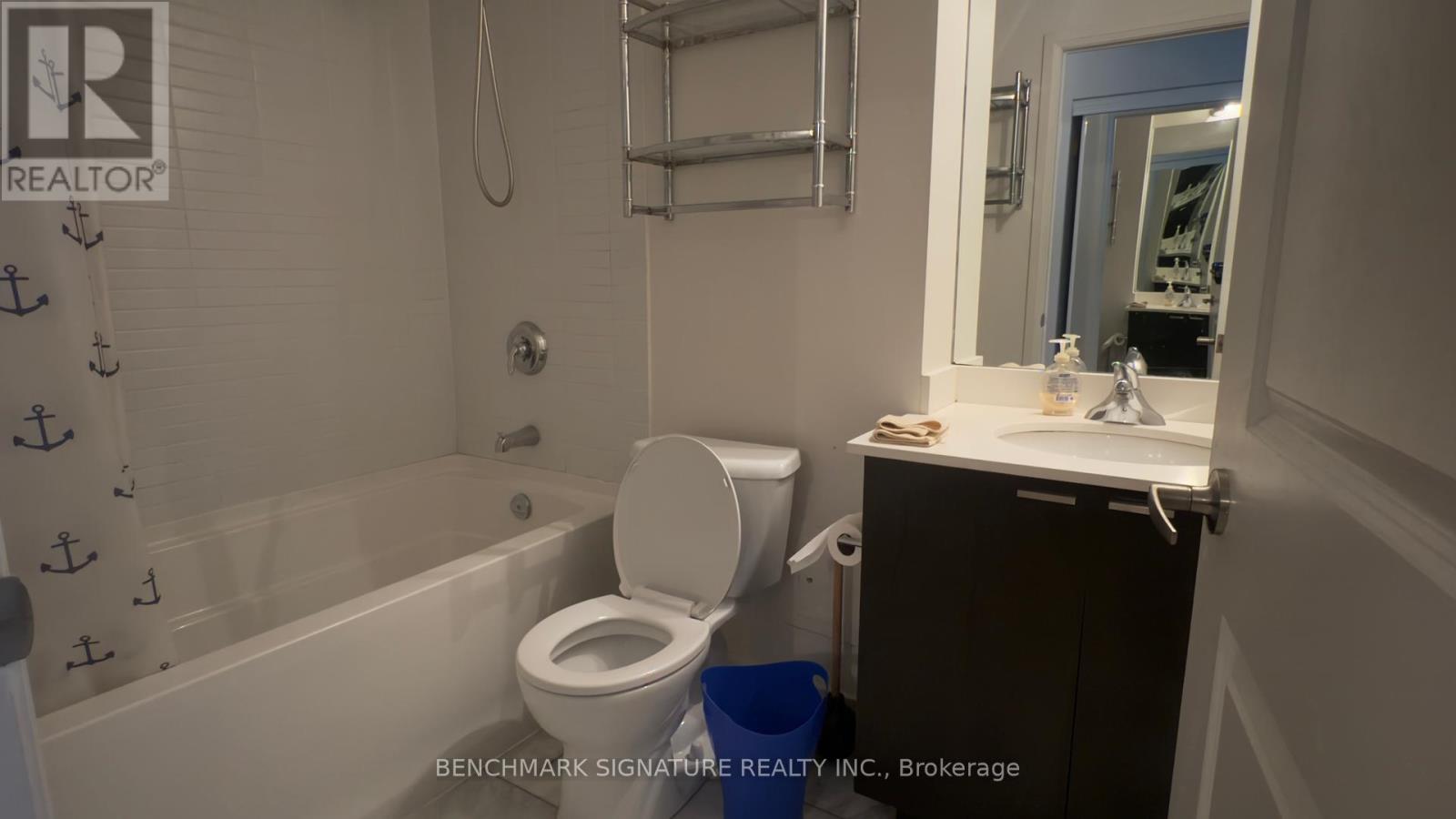 503 - 35 Hayden Street, Toronto, Ontario  M4Y 3C3 - Photo 8 - C12442062