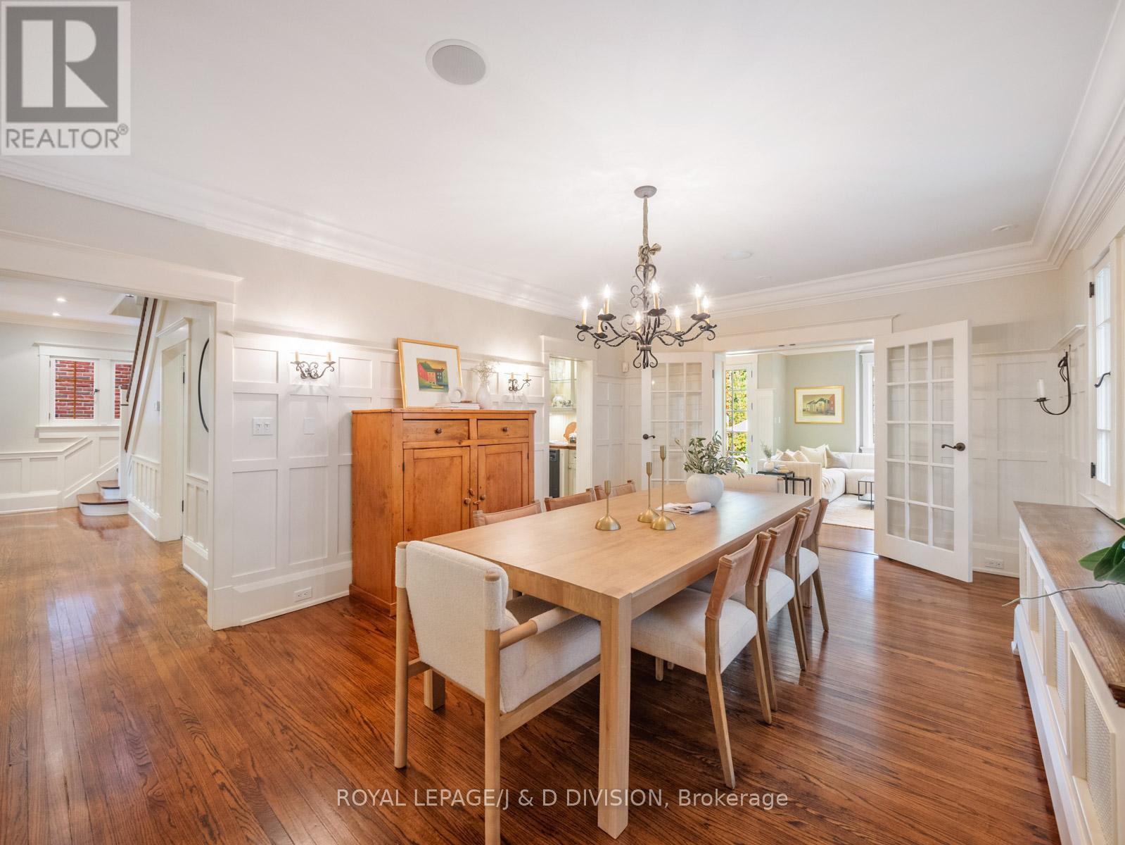 11 Cortleigh Crescent, Toronto, Ontario  M4R 2C6 - Photo 11 - C12442095