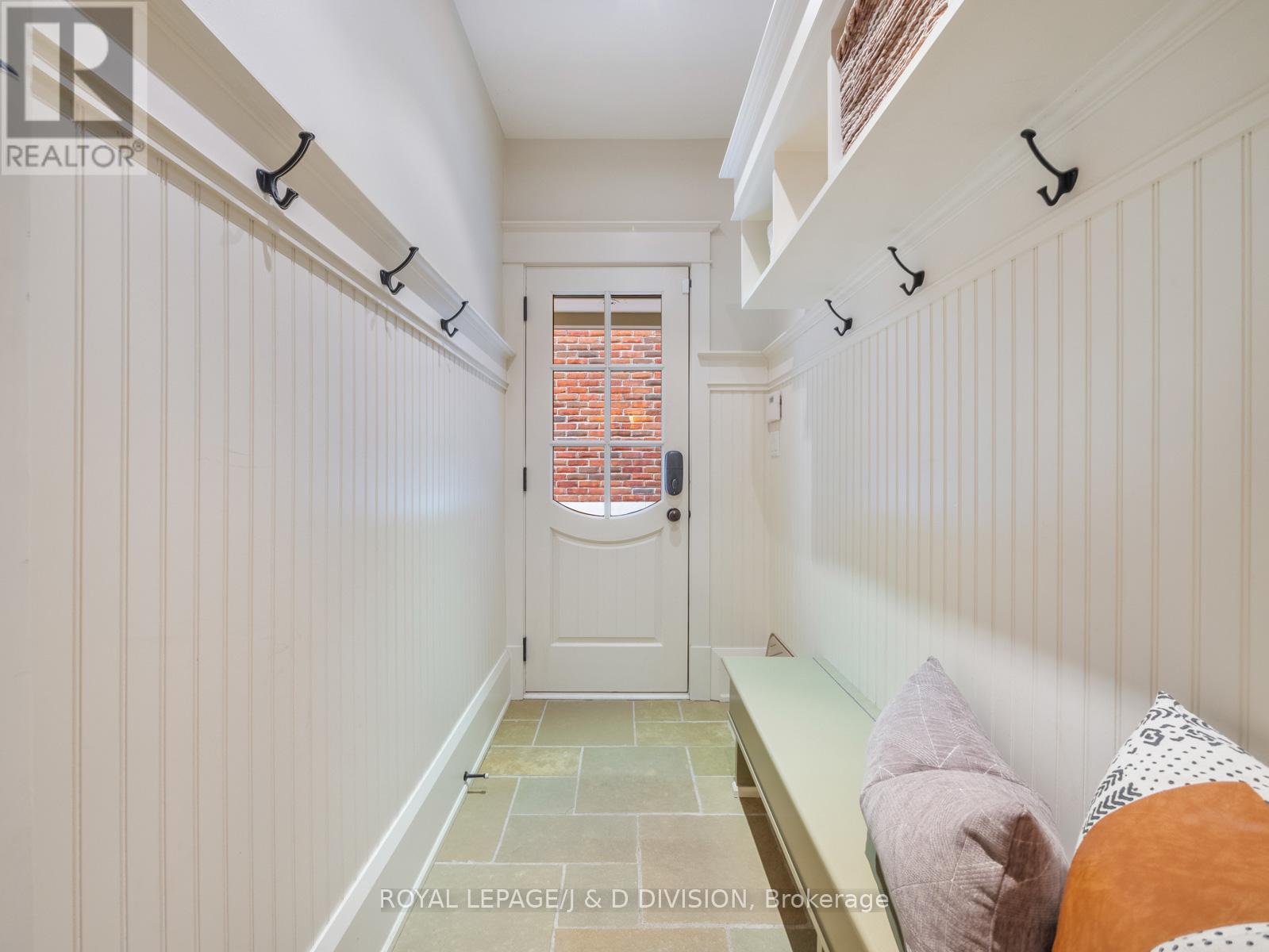 11 Cortleigh Crescent, Toronto, Ontario  M4R 2C6 - Photo 20 - C12442095